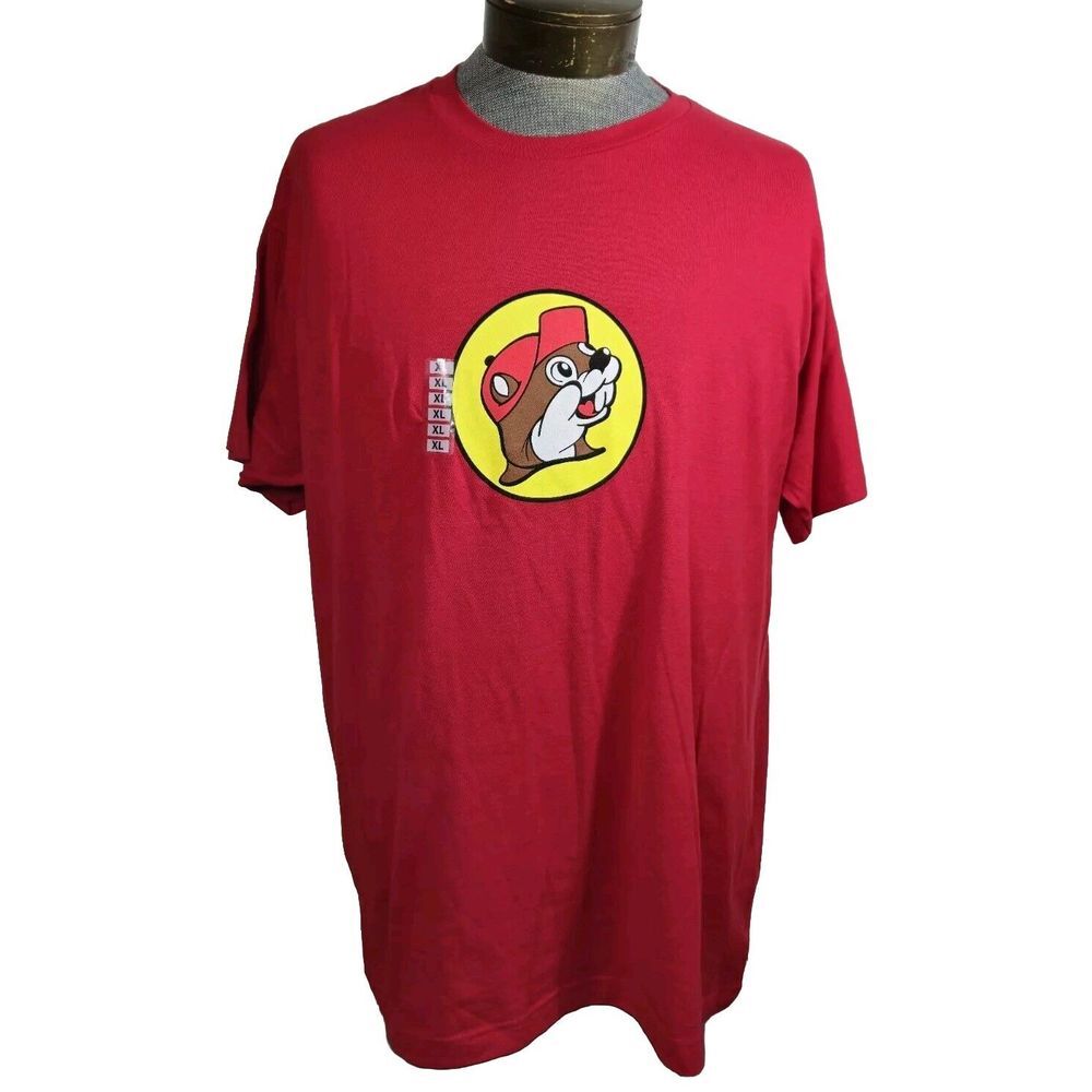 Buccees T Shirt Mens XL‎ Extra Large Red Classic Tags Beaver Gas Station